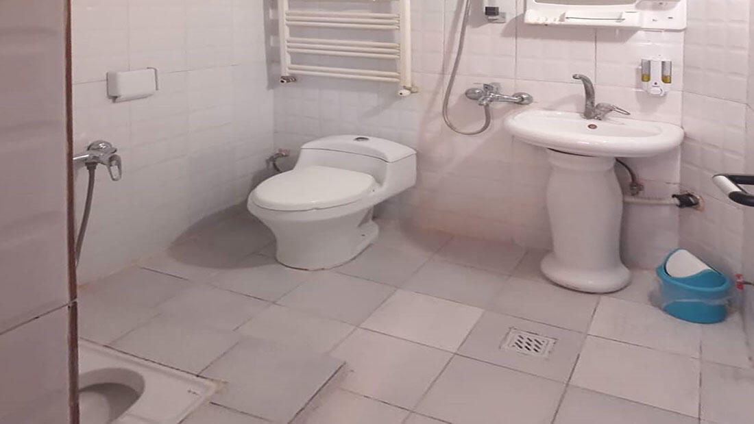 خانه مسافر هشت بهشت سرویس بهداشتی